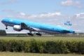 Boeing 777-200