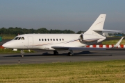 Dassault Falcon 2000