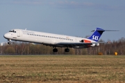 McDonnell Douglas MD-82