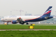 Airbus A320-200
