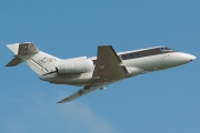 Raytheon Hawker 800