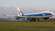 Boeing 747-800 