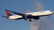 Boeing 767-400