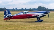 Extra 330